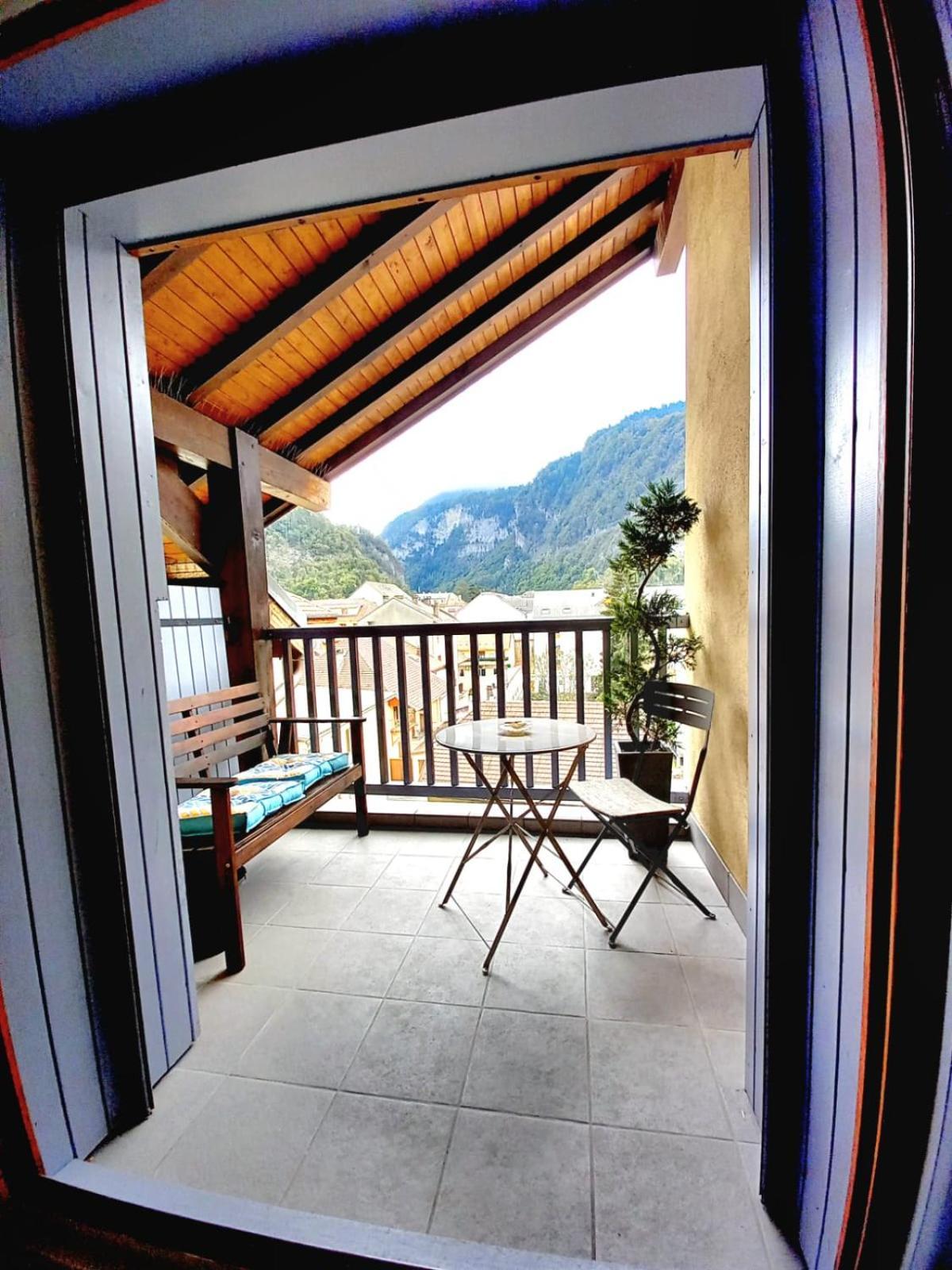 Yellow Home-By So'Serenityhome-Balcon Vue Montagne-Mezzanine Cluses Extérieur photo
